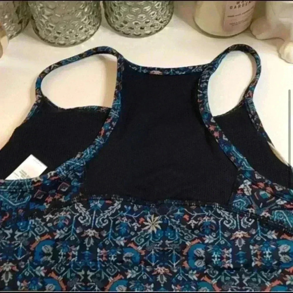 ATHLETA Tapestry Chi Lined Sports Bra Size Small S - Picture 3 of 5